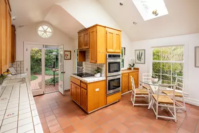 604 Tennyson Ave, Palo Alto, CA 94301 - Photo 12