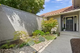 6611 Whitbourne Dr, San Jose, CA 95120 - Photo 4