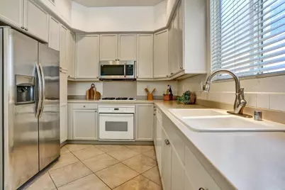 898 Revelation Pl, Milpitas, CA 95035 - Photo 6