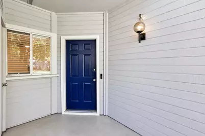 482 Shadowgraph Dr, San Jose, CA 95110 - Photo 2