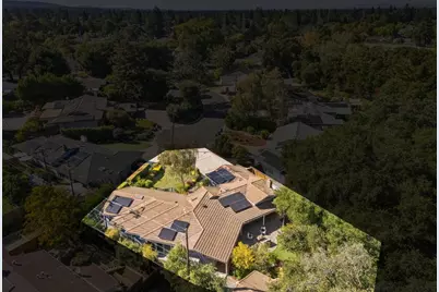 2068 Cynthia Way, Los Altos, CA 94024 - Photo 54