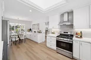 2068 Cynthia Way, Los Altos, CA 94024 - Photo 12
