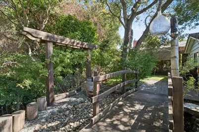 2068 Cynthia Way, Los Altos, CA 94024 - Photo 42