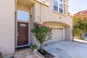 102 Triana Way, San Ramon, CA 94583 - Photo 2