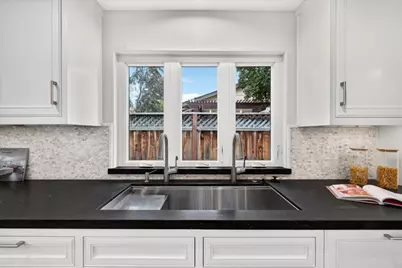 2705 Ramos Ct, Mountain View, CA 94040 - Photo 20