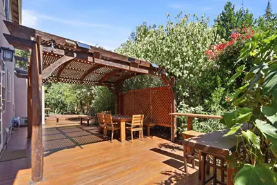 1044 Woodvale Ct, San Jose, CA 95116 - Photo 48