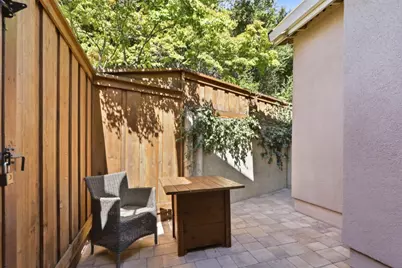1044 Woodvale Ct, San Jose, CA 95116 - Photo 58