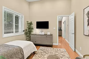 1044 Woodvale Ct, San Jose, CA 95116 - Photo 46