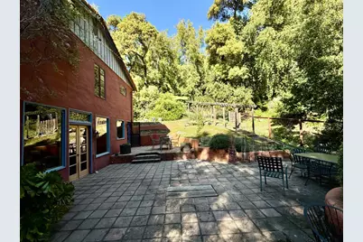 10 Joaquin Rd, Portola Valley, CA 94028 - Photo 2
