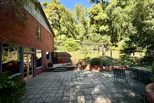 10 Joaquin Rd, Portola Valley, CA 94028 - Photo 2
