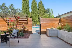 131 Greenmeadow Way, Palo Alto, CA 94306 - Photo 20