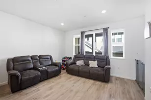 6389 Tawhana Ln, Gilroy, CA 95020 - Photo 22