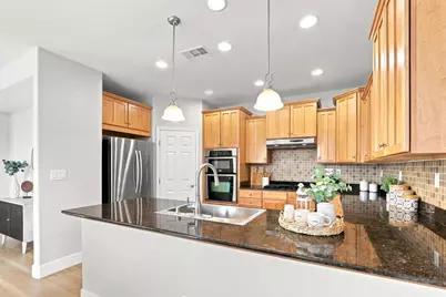 347 Mirador Ter, San Jose, CA 95116 - Photo 12