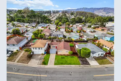 2700 Rollingwood Dr, San Bruno, CA 94066 - Photo 28