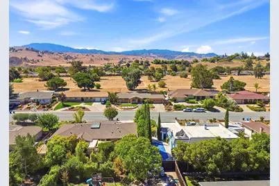 400 Donald Dr, Hollister, CA 95023 - Photo 44