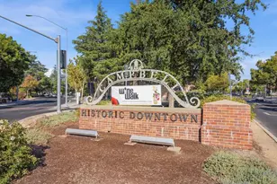 2112 Vizcaya Way, Campbell, CA 95008 - Photo 46
