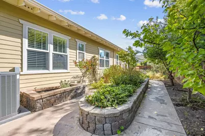 2746 Impruneta Ct, Livermore, CA 94550 - Photo 48