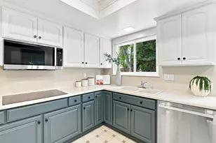 880 Lansdown Ct, Sunnyvale, CA 94087 - Photo 12