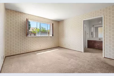 475 Vivienne Dr, Watsonville, CA 95076 - Photo 12