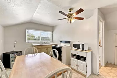 106 N 31st St, San Jose, CA 95116 - Photo 16