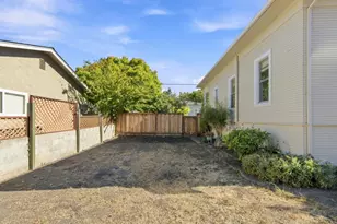 1289 Fremont St, Santa Clara, CA 95050 - Photo 28