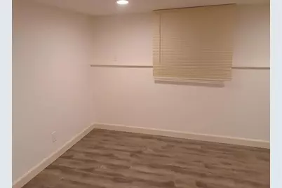 1365 Vine St, San Jose, CA 95110 - Photo 14