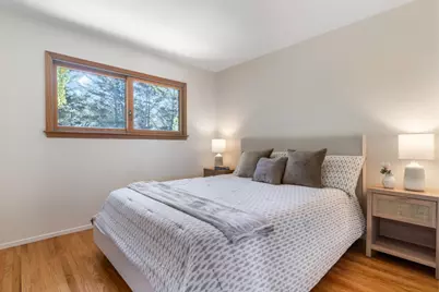 1152 Dulles Ct, Pacifica, CA 94044 - Photo 18