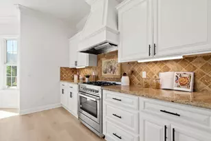 18802 Devon Ave, Saratoga, CA 95070 - Photo 46
