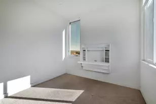 501 Hudson Ave 304, San Francisco, CA 94124 - Photo 18
