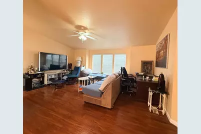 2151 Oakland Rd 15, San Jose, CA 95131 - Photo 8