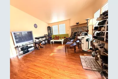 2151 Oakland Rd 15, San Jose, CA 95131 - Photo 4