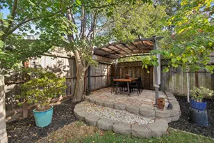 2050 Ralmar Ave, East Palo Alto, CA 94303 - Photo 38