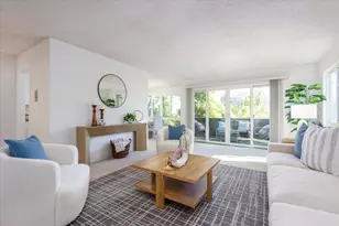 833 N Humboldt St 210, San Mateo, CA 94401 - Photo 2
