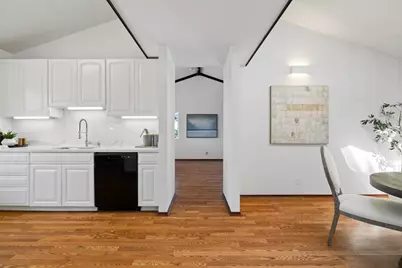 207 Beverly Pl, Pacifica, CA 94044 - Photo 6