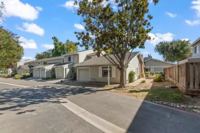 570 Latimer Cir, Campbell, CA 95008 - Photo 4