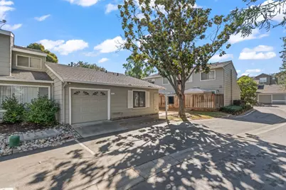 570 Latimer Cir, Campbell, CA 95008 - Photo 2