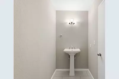123 Mission Dr, East Palo Alto, CA 94303 - Photo 12