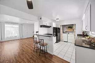 1525 Day Ave D, San Mateo, CA 94403 - Photo 32