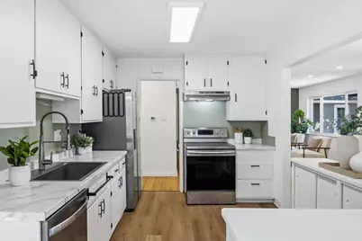 1168 Las Palmas Dr, Santa Clara, CA 95051 - Photo 18
