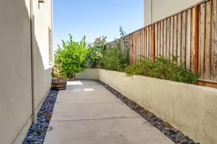 1137 Rosamund Dr, San Ramon, CA 94582 - Photo 52