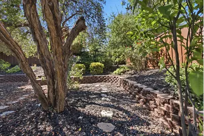 3647 Madrid Dr, San Jose, CA 95132 - Photo 40