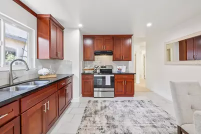 122 N Claremont St, San Mateo, CA 94401 - Photo 14