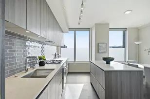1000 3rd St 811, San Francisco, CA 94158 - Photo 22