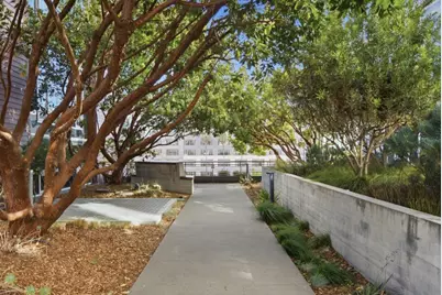 1000 3rd St 811, San Francisco, CA 94158 - Photo 54