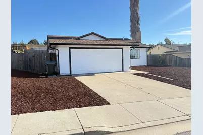 2482 Dashwood Ave, San Jose, CA 95121 - Photo 2