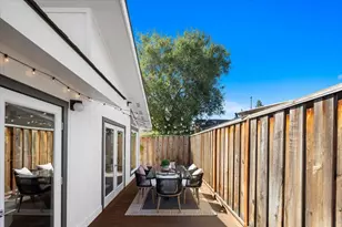 640 N San Antonio Rd, Los Altos, CA 94022 - Photo 38