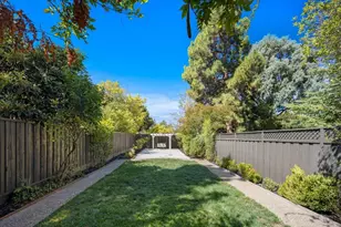 640 N San Antonio Rd, Los Altos, CA 94022 - Photo 34