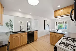 213 Estrella Way, San Mateo, CA 94403 - Photo 8