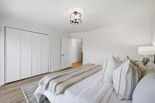 213 Estrella Way, San Mateo, CA 94403 - Photo 16