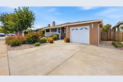 213 Estrella Way, San Mateo, CA 94403 - Photo 2